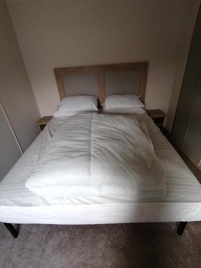 69R Seawick 2 Bedroom Caravan . New For 2022 Saint Osyth エクステリア 写真