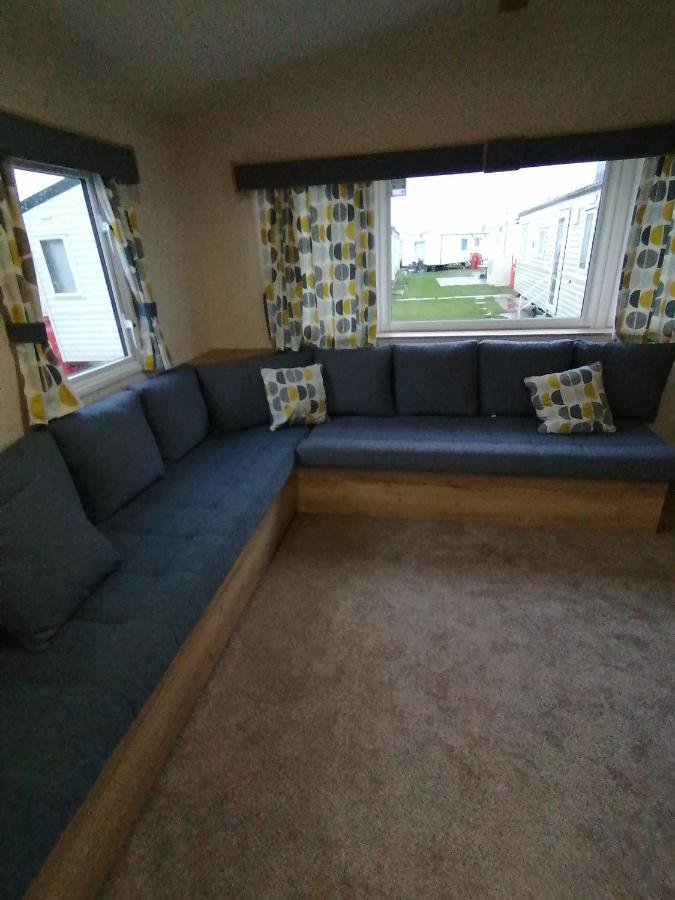 69R Seawick 2 Bedroom Caravan . New For 2022 Saint Osyth エクステリア 写真